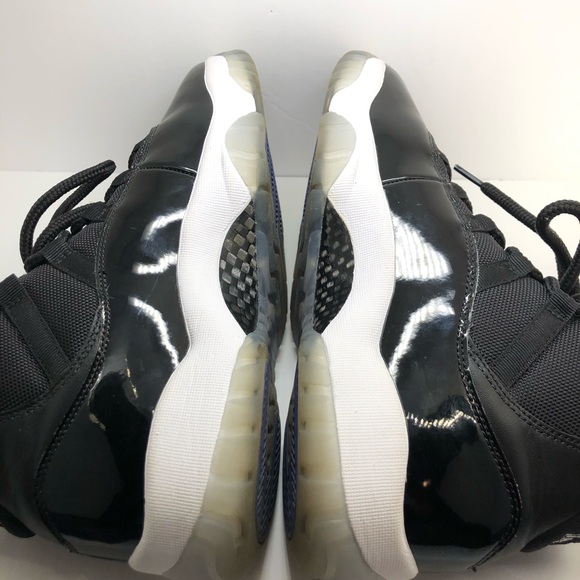 AIR JORDAN 11 SPACE JAM 2016 - Picture 6 of 6
